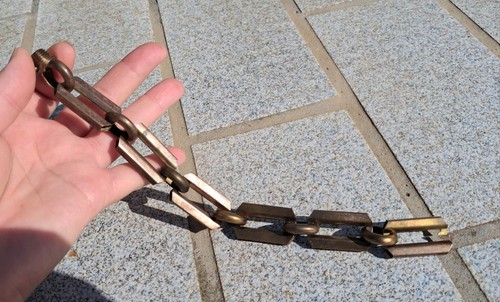 Chaine ancienne pour lustre - ancienne,